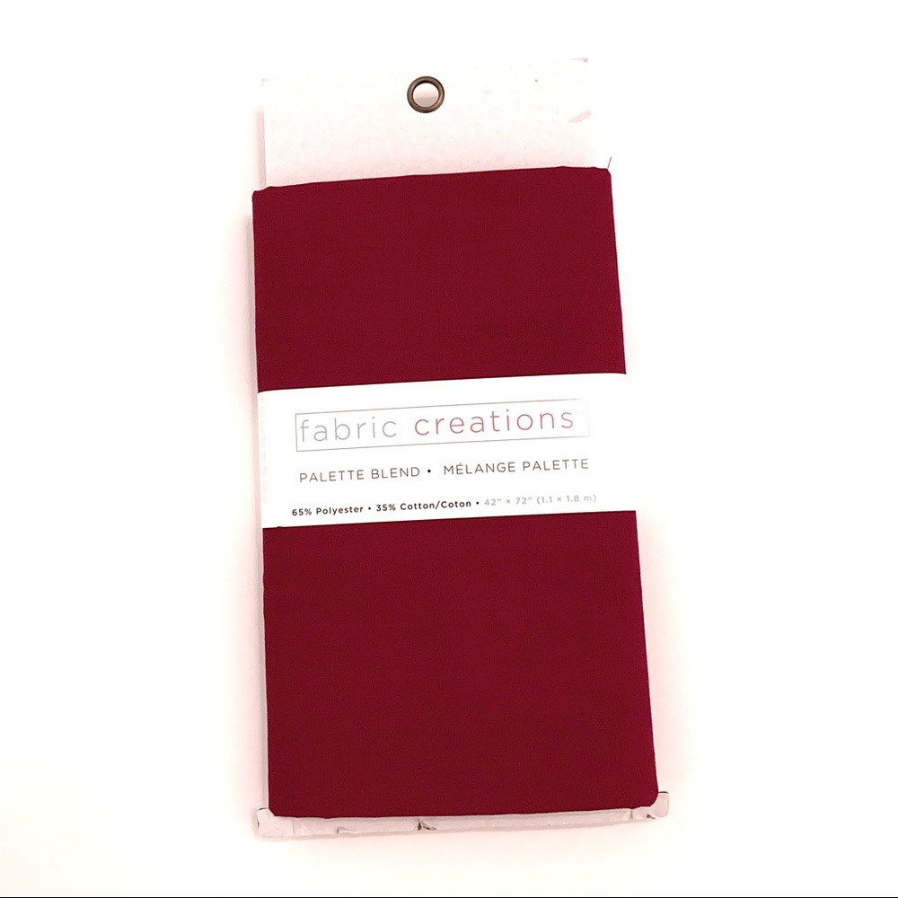 🍒2/20$ FABRIC CREATIONS Polyester Cotton Red Fabric